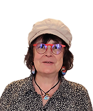 Phtoto de CatMat  juin 2025 au Centre MAG jeunes LGBTQ+ a Chatelet Paris Spectacle et exposition du collectif Slam O Feminin